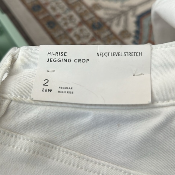 NWT American Eagle Hi-Rise Jegging Crop - Picture 6 of 8